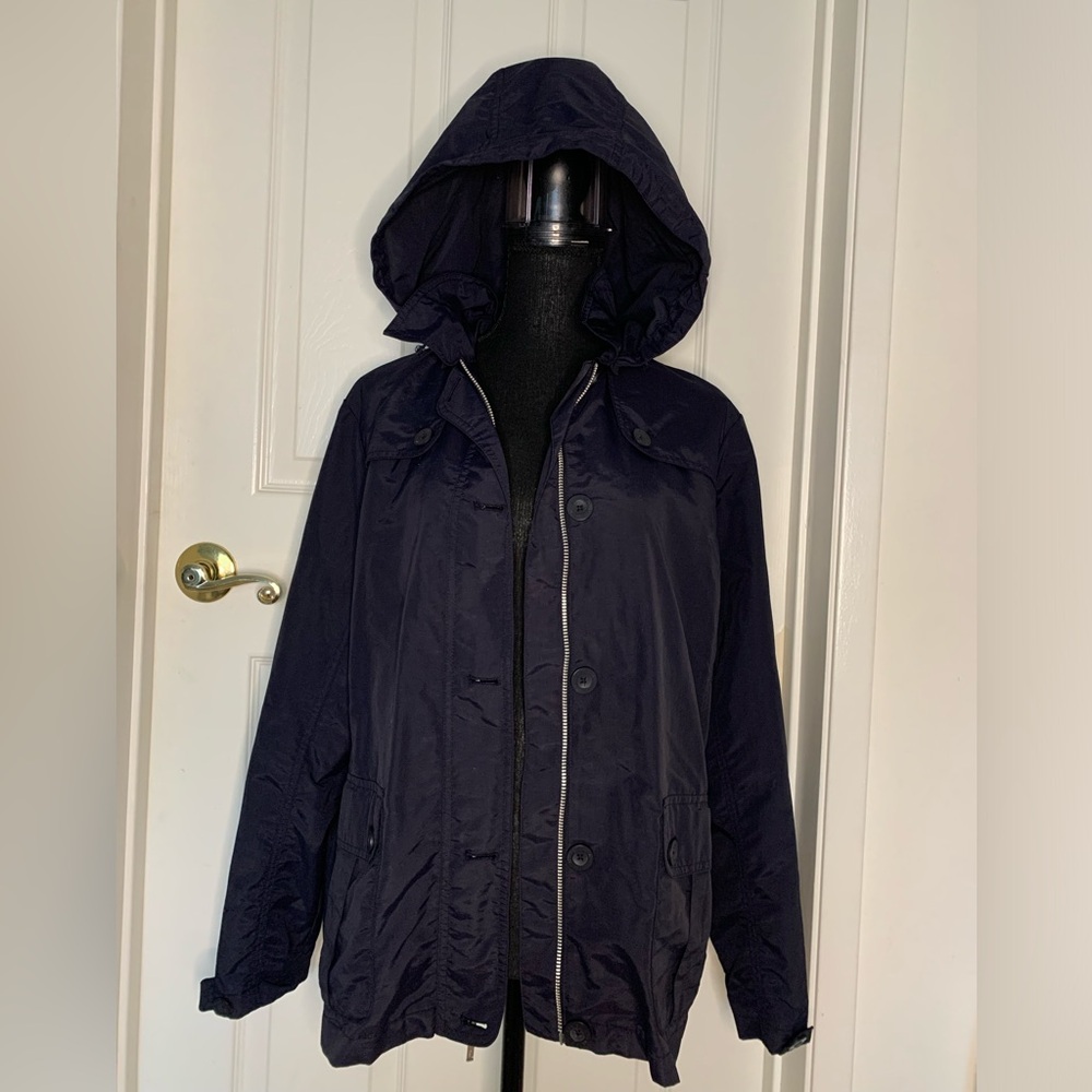 Lands’End Women's Hooded Waterproof Raincoat